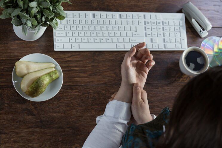 7 Signs Your Gut Bacteria Are Out Of Whack