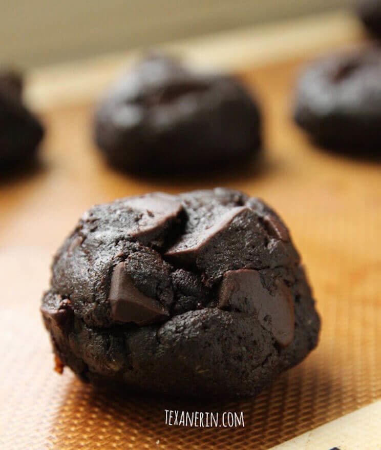 paleo mint chocolate cookies