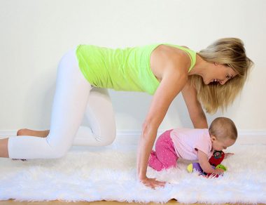 5 Exercises You Can Do with Your Baby (Plus Arm, Abs & Legs Workout)
