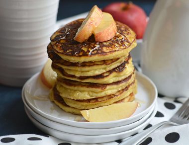 Easy Peasy Applesauce Pancakes