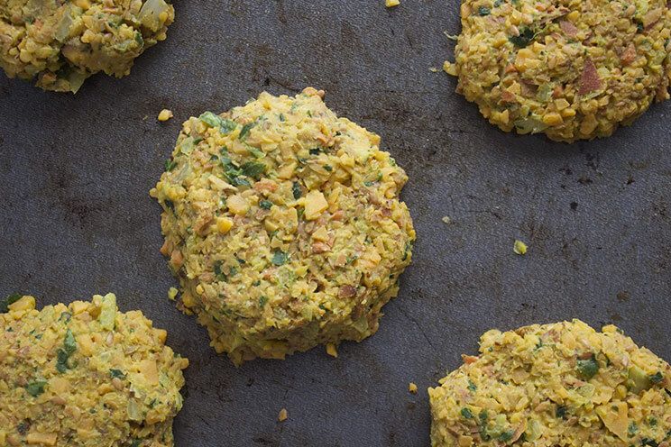 schema-photo-Sweet-Potato-Veggie-Burgers.jpg