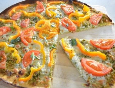 ‘Cheesy’ Pesto Pizza