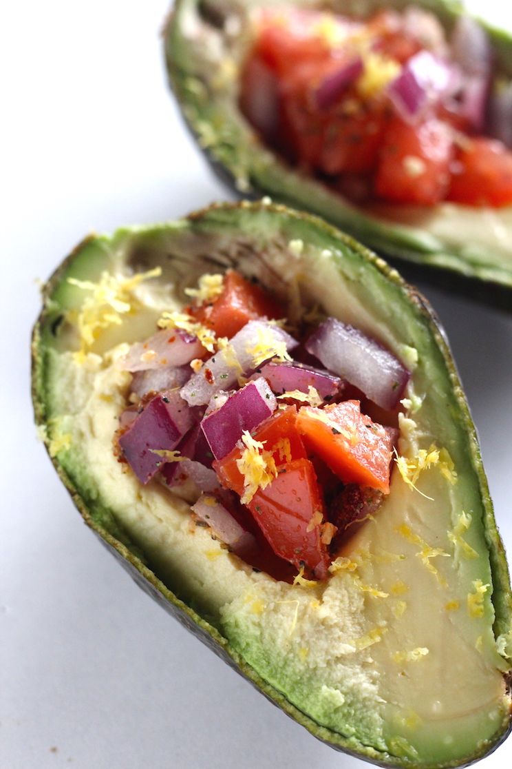Stuffed-Avocado-Tomato-Onion-Lemon.jpg?x31220