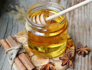 8 Natural Benefits of Cinnamon and Honey