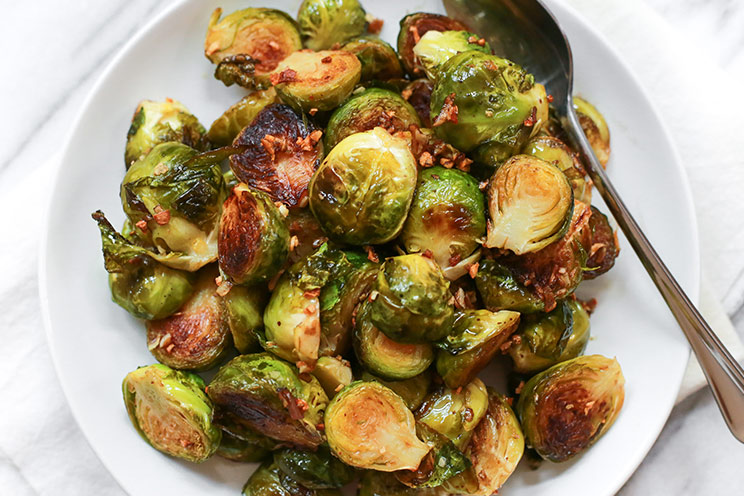 SCHEMA-PHOTO-Crispy-Garlic-Brussels-Sprouts.jpg