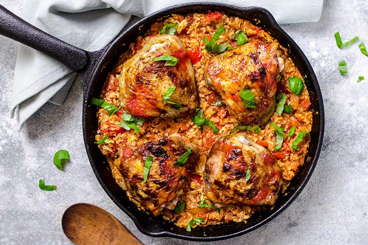 SCHEMA-PHOTO-One-Pan-Crispy-Chicken-Thighs-Tomato-Cauliflower-Rice.jpg