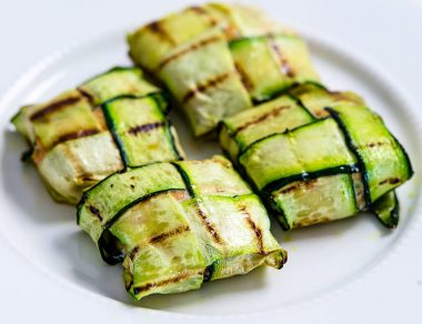 Low Carb Zucchini Salmon Pockets