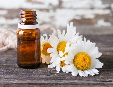6 Essential Oils to Naturally Get Rid of Bloating
