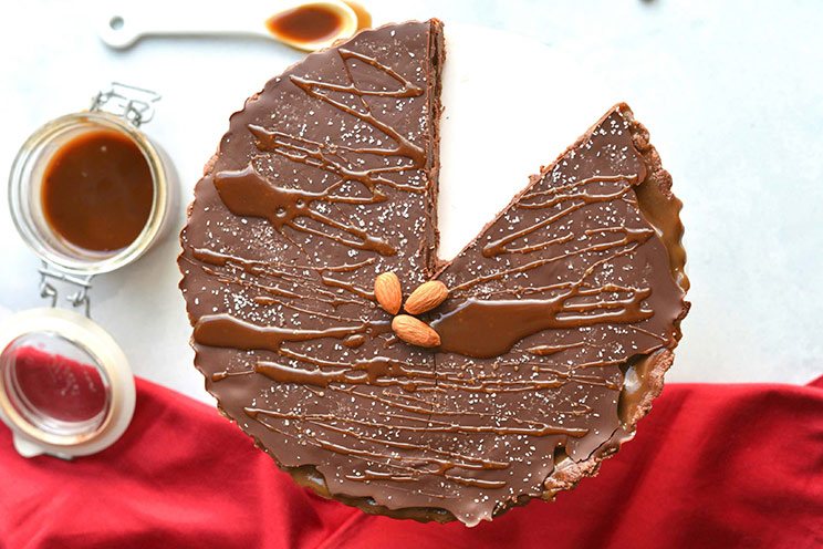 SCHEMA-PHOTO-Salted-Chocolate-Caramel-Tart.jpg