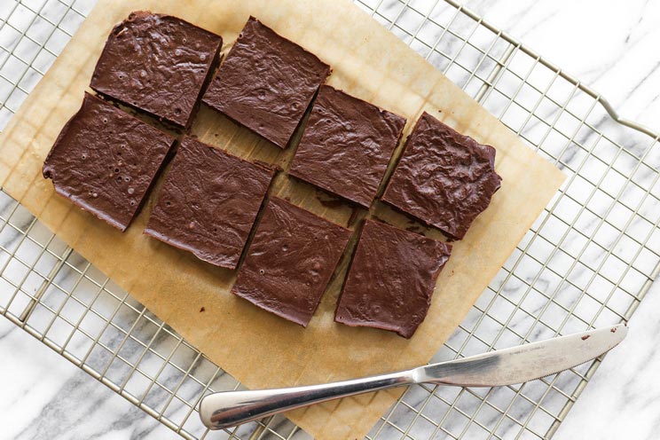 SCHEMA-PHOTO-Skin-Firming-Chocolate-Collagen-Fudge-Squares.jpg