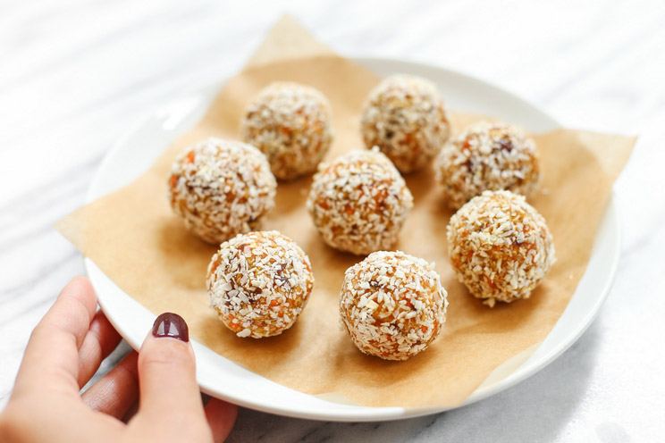 SCHEMA-PHOTO-Carrot-Cake-Bites.jpg