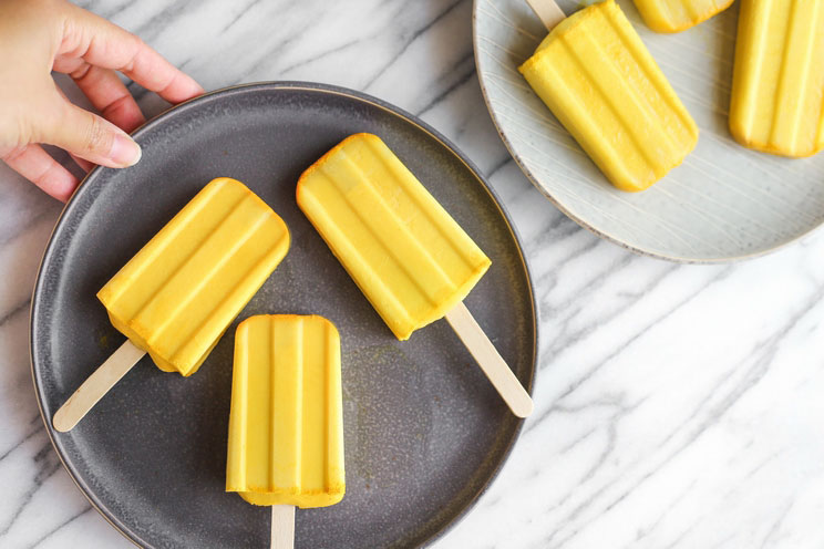 SCHEMA-PHOTO-Golden-Turmeric-Popsicles.jpg