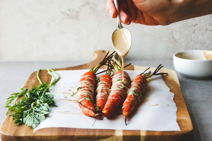 SCHEMA-PHOTO-Hasselback-Carrots-Drizzled-in-Creamy-Tahini.jpg
