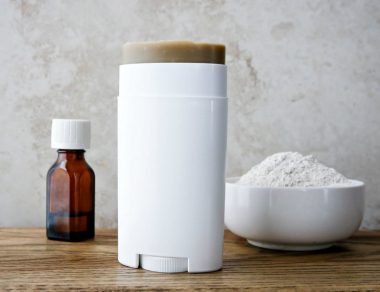 Homemade Deodorant with Coconut Oil (4-Ingredients)