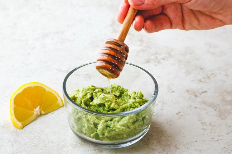 SCHEMA-PHOTO-This-Homemade-Face-Mask-Doubles-As-Dessert.jpg
