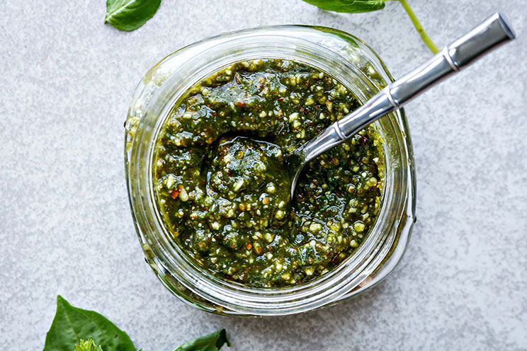 SCHEMA-PHOTO-Simple-Dairy-Free-Pesto.jpg