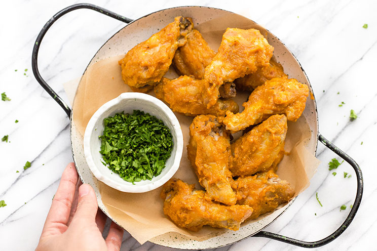 SCHEMA-PHOTO-Crispy-Crunchy-Pumpkin-Chicken-Wings.jpg