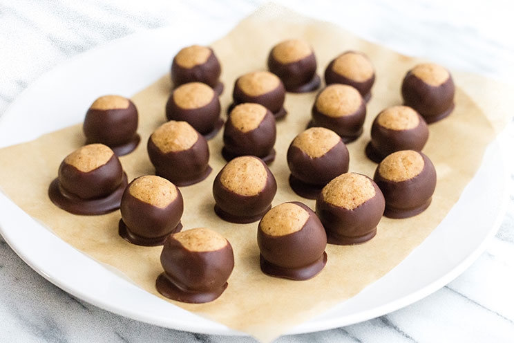 SCHEMA-PHOTO-Easy-Almond-Butter-Buckeyes.jpg