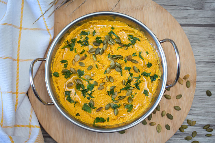 SCHEMA-PHOTO-Golden-Turmeric-Pumpkin-Hummus.jpg