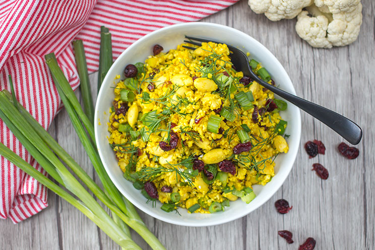 SCHEMA-PHOTO-Turmeric-Cauliflower-Couscous-with-Crunchy-Almonds.jpg