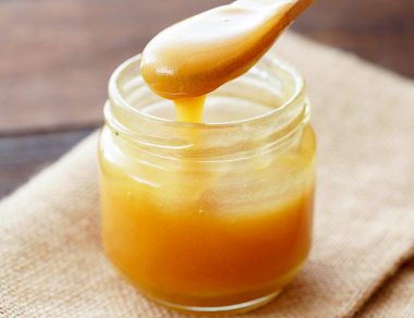 6 Proven Benefits of Manuka Honey and How to Use It