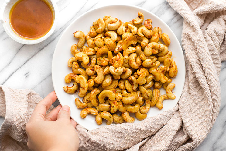 SCHEMA-PHOTO-Buffalo-Wing-Cashews.jpg