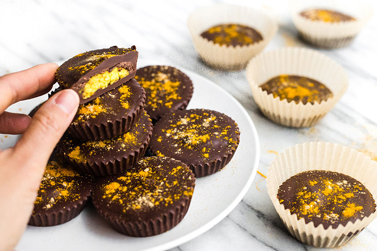 SCHEMA-PHOTO-Golden-Milk-Chocolate-Cashew-Butter-Cups.jpg